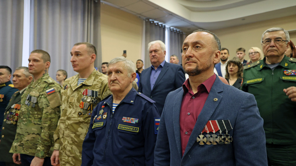 АНОНС!   Герой ДНР Евгений Смирнов в гостях программы «Вы к нам» на OTVS