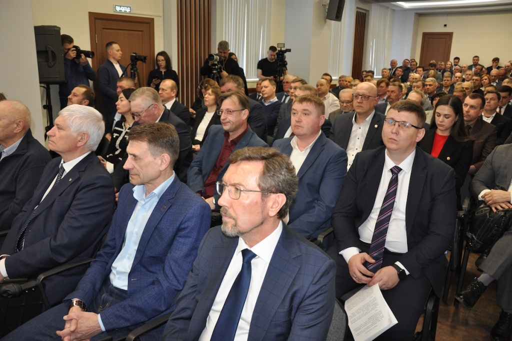Репортаж - Промышленность Алтайского края: итоги года и планы на будущее