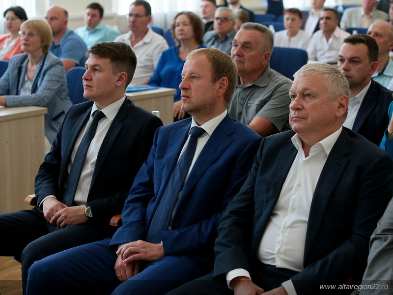 18 декабря состоится встреча Губернатора Алтайского края с Советом Общественной палаты региона